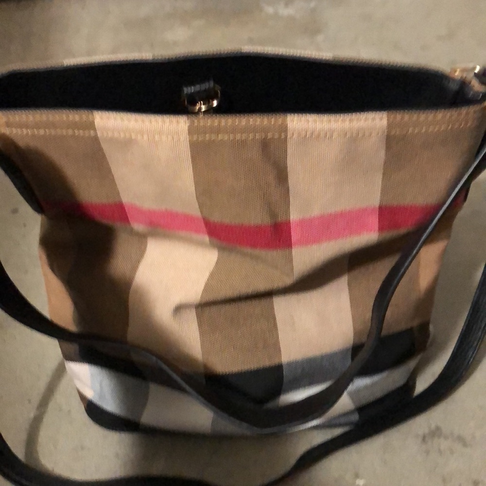 Purse - Picture 2 of 2